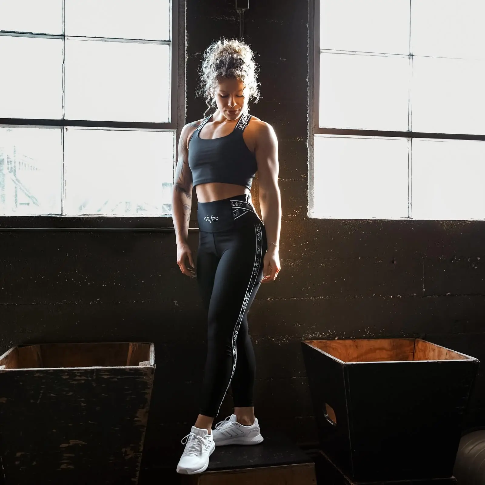 GAVELO Iconic Sports Bra, Black/white, Small 9 GAVELO Iconic Sports Bra, Black/white, Small - Bilde 7